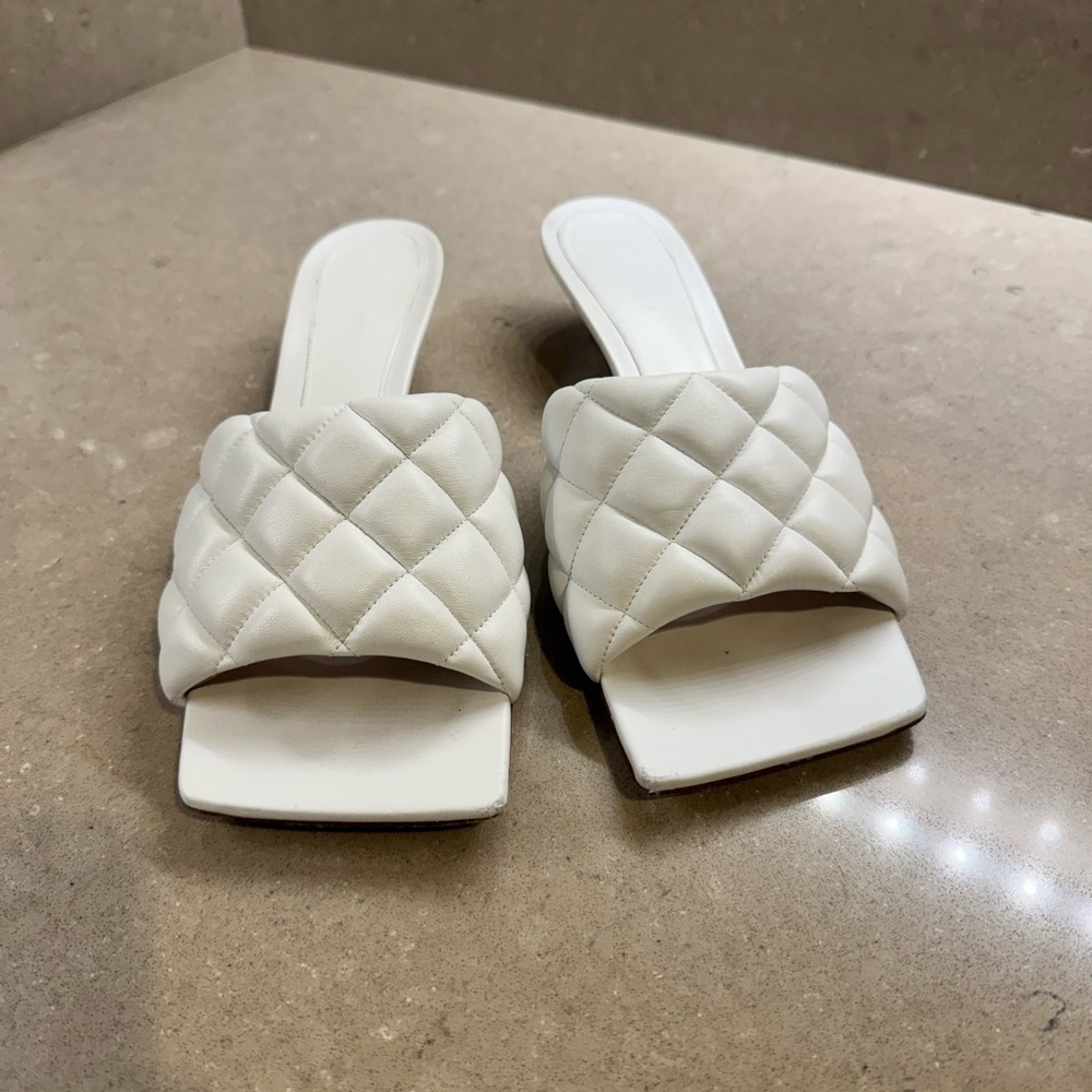 Bottega Veneta Padded Mule Sandal 39.5